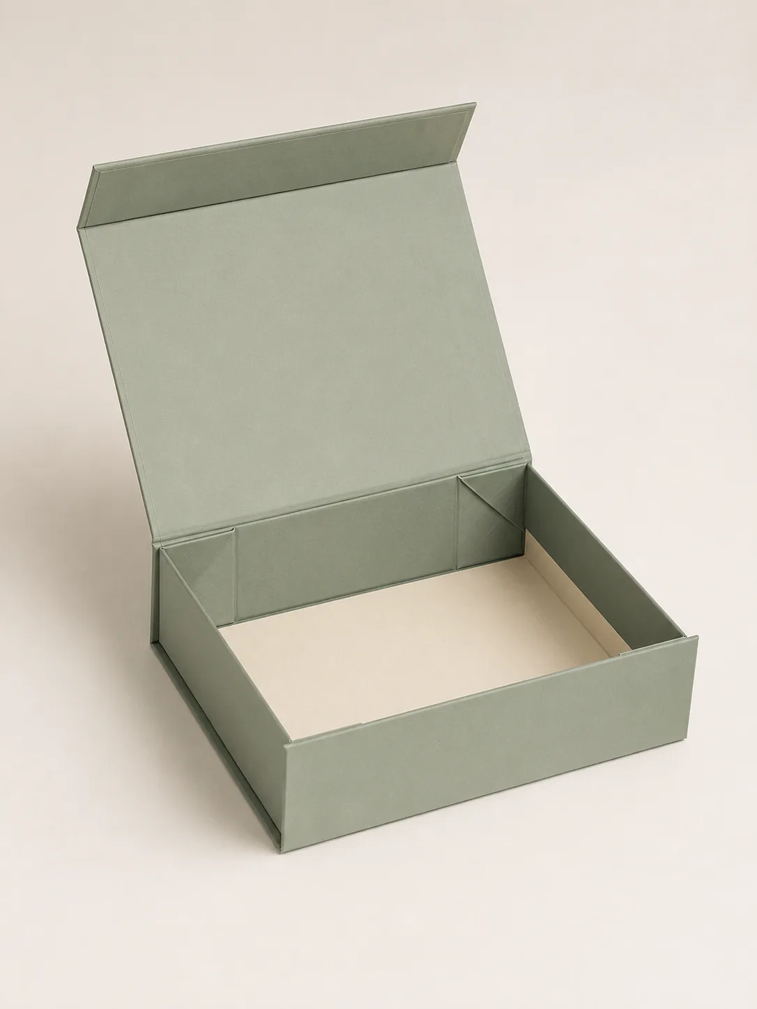 Custom folding gift boxes with fold-flat structure and quality inspection details