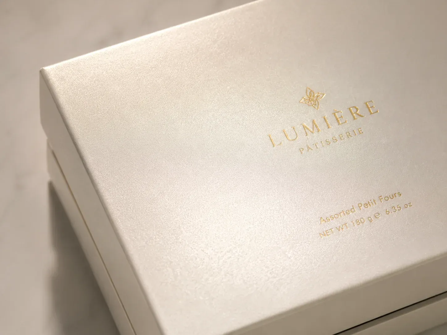 Pearlescent coating on food packaging.